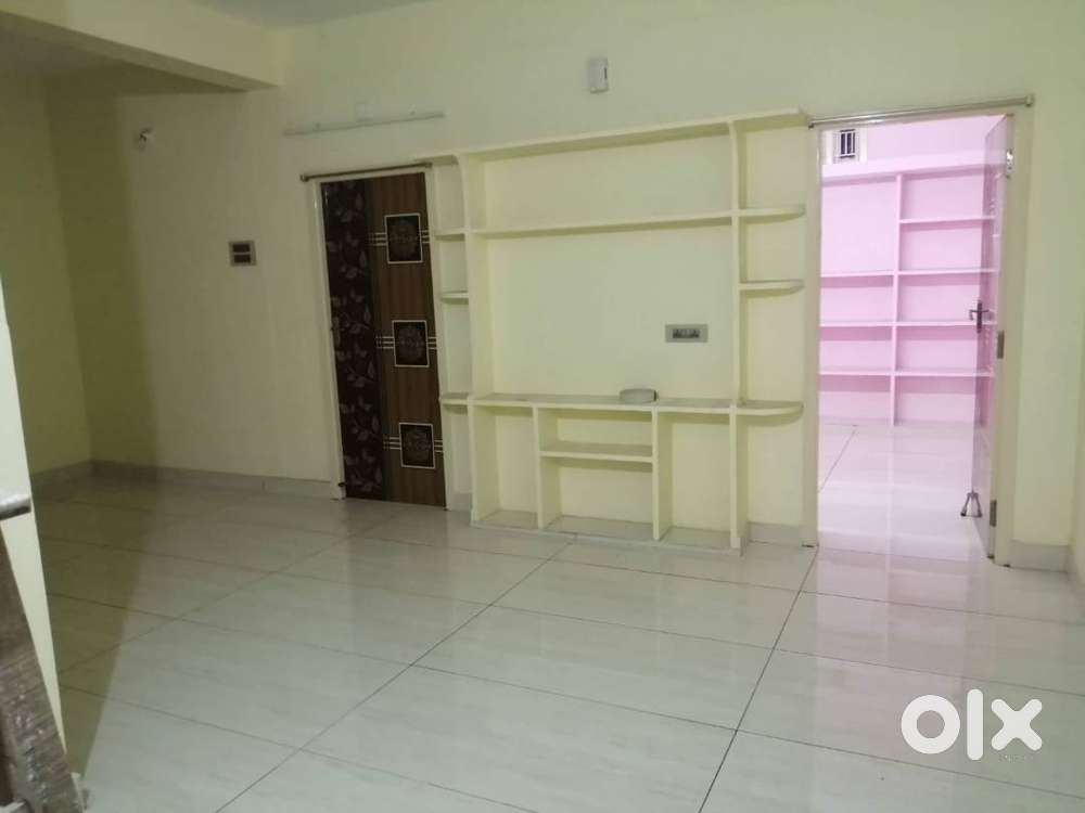 House available for Rent @ 4th, 5th Floor 2BHK, 3BHK