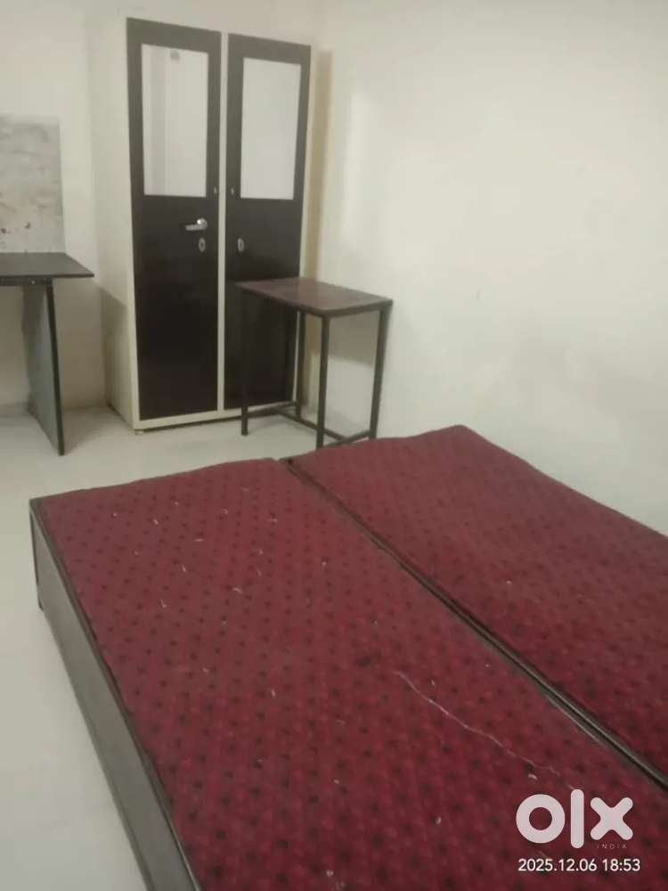 Furnished independent room kichen available