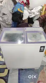 Godrej watching machine