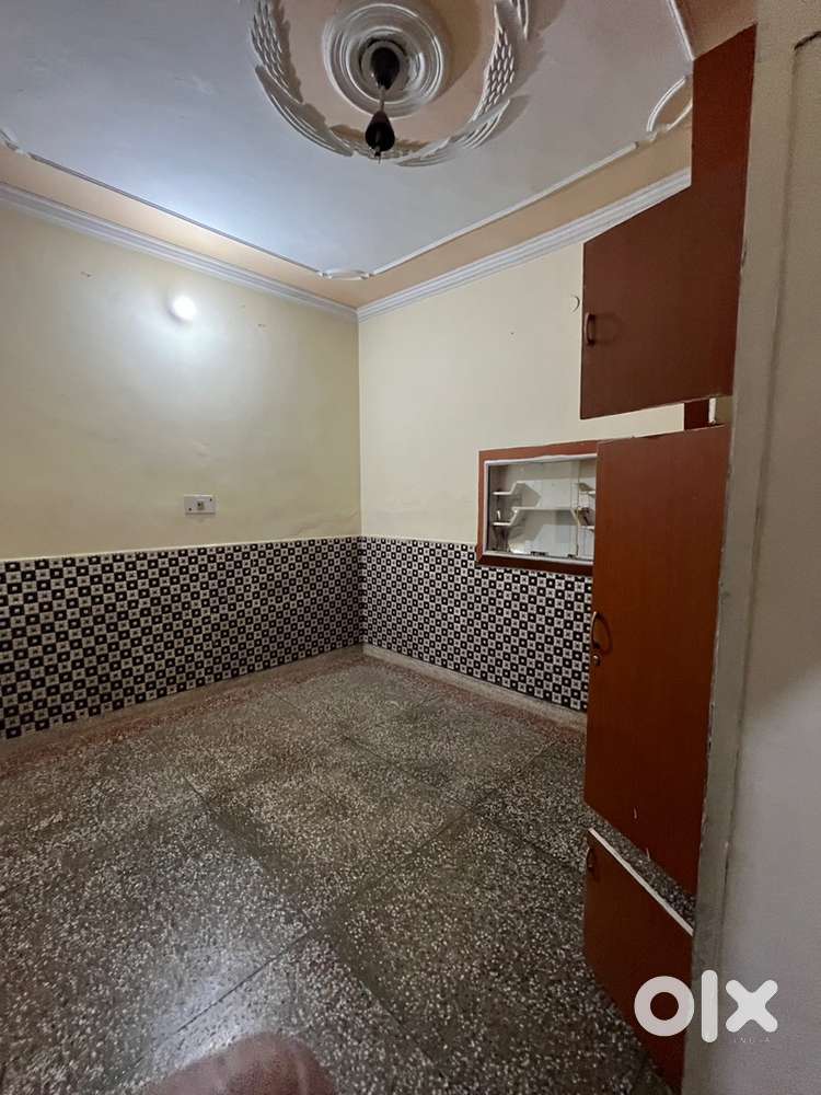 2 room set in good condition