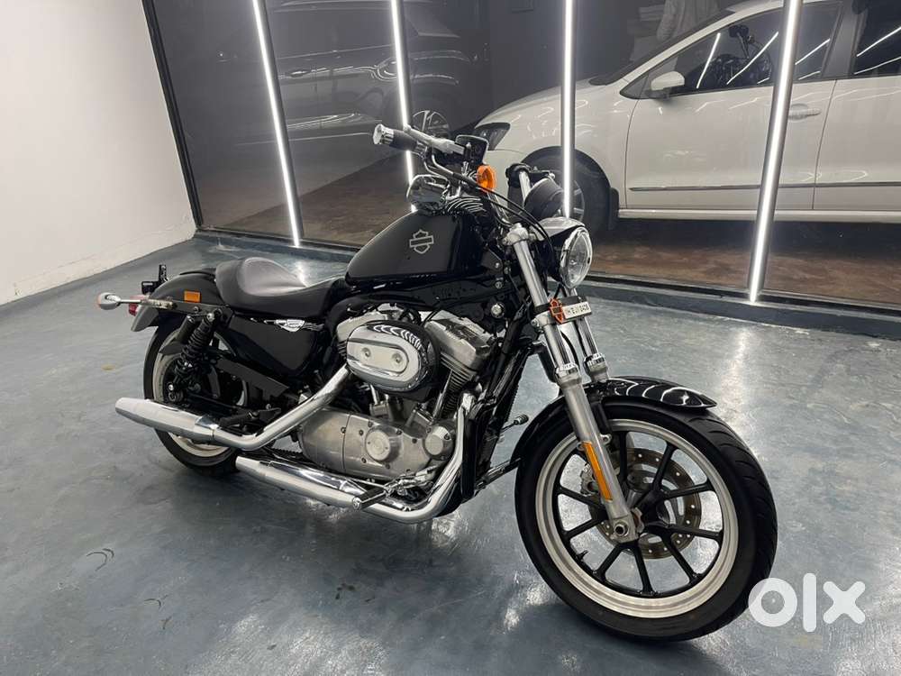 Harley Davidson sportster s 883