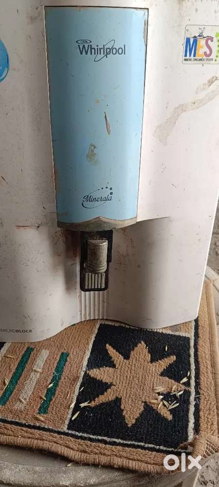 Whirlpool water cooler