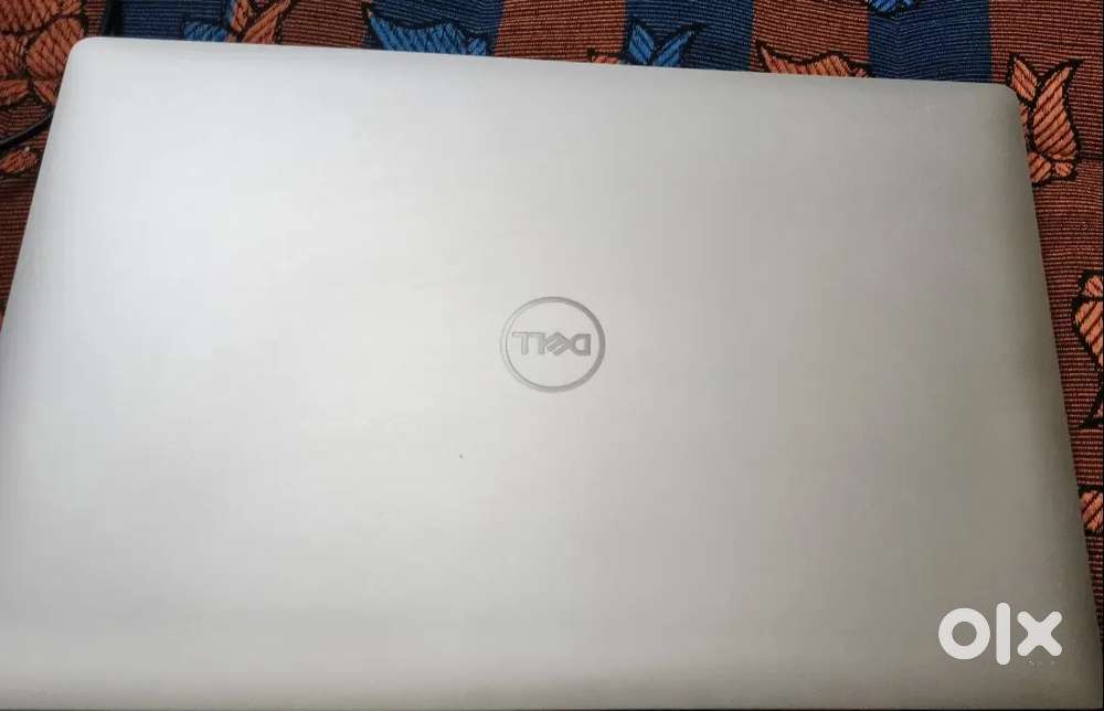 i7 Dell Precision 5540 Model (with home theatre 2 at 1price) Urgentl