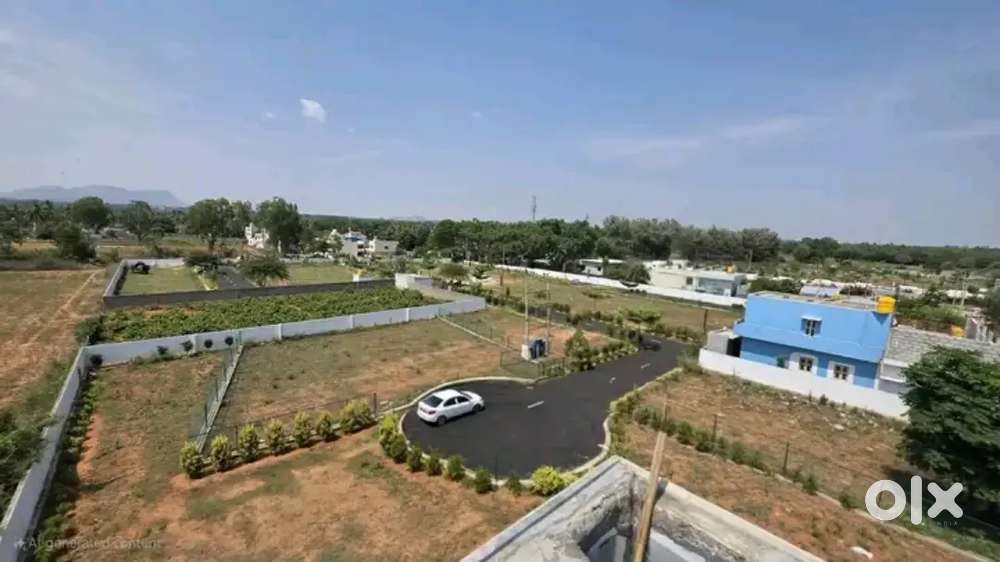 2 and 3 BHK costamiseble villas gated community