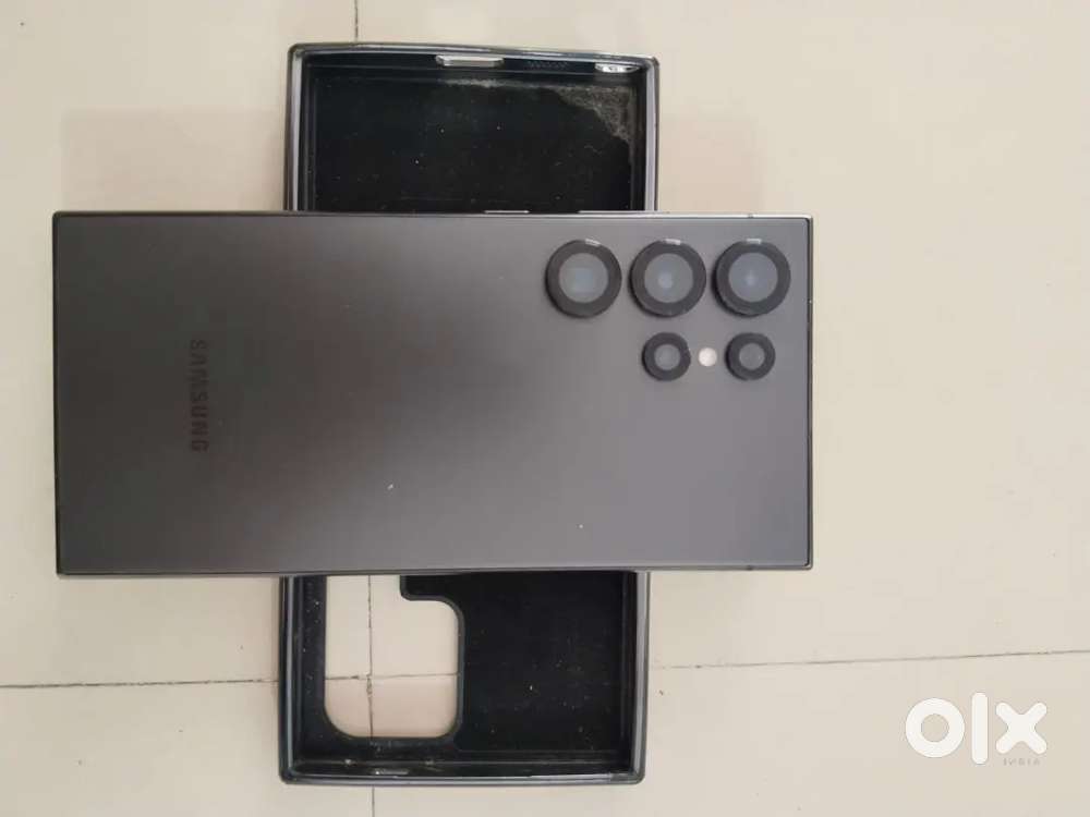 Display glass broken box available