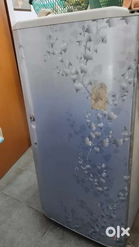 Refrigerator for sale