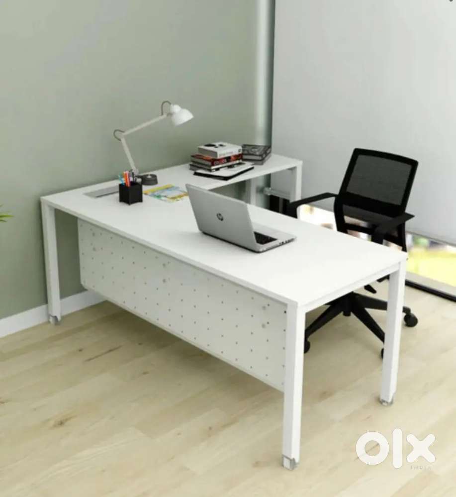 Md tables, executive tables