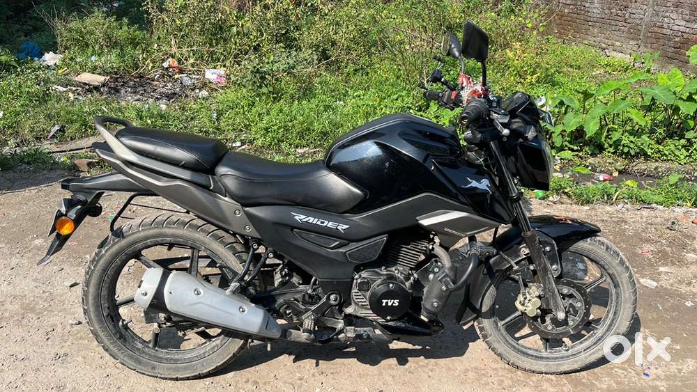Tvs raider 125 (Top model)