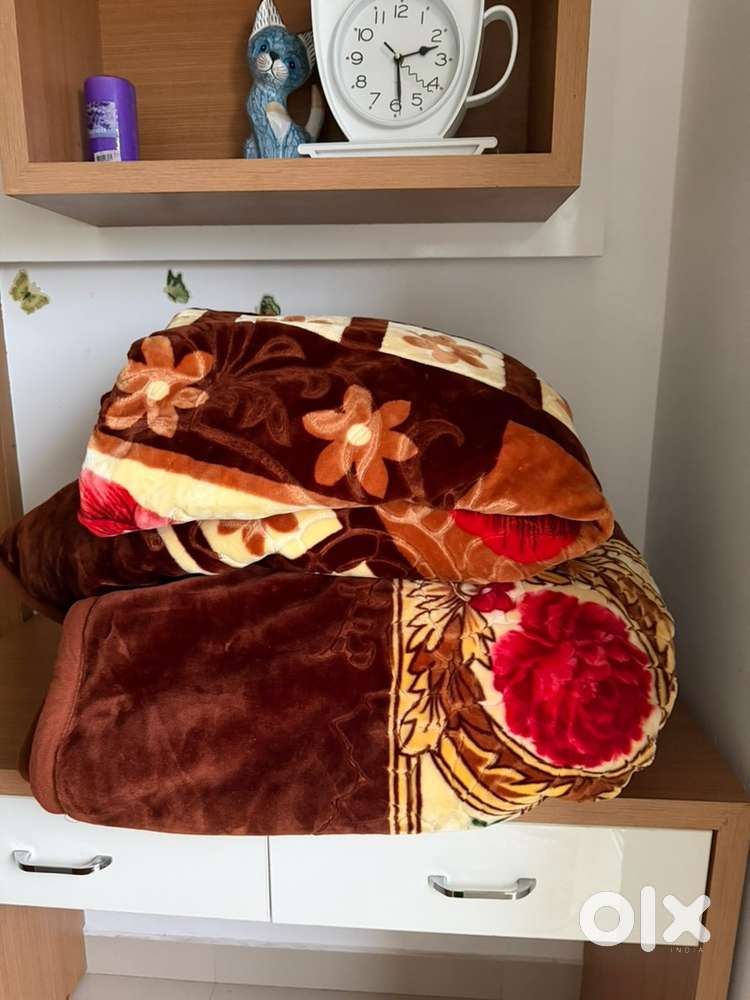 Woolen blankets imported