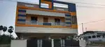 Near to school & bus stop