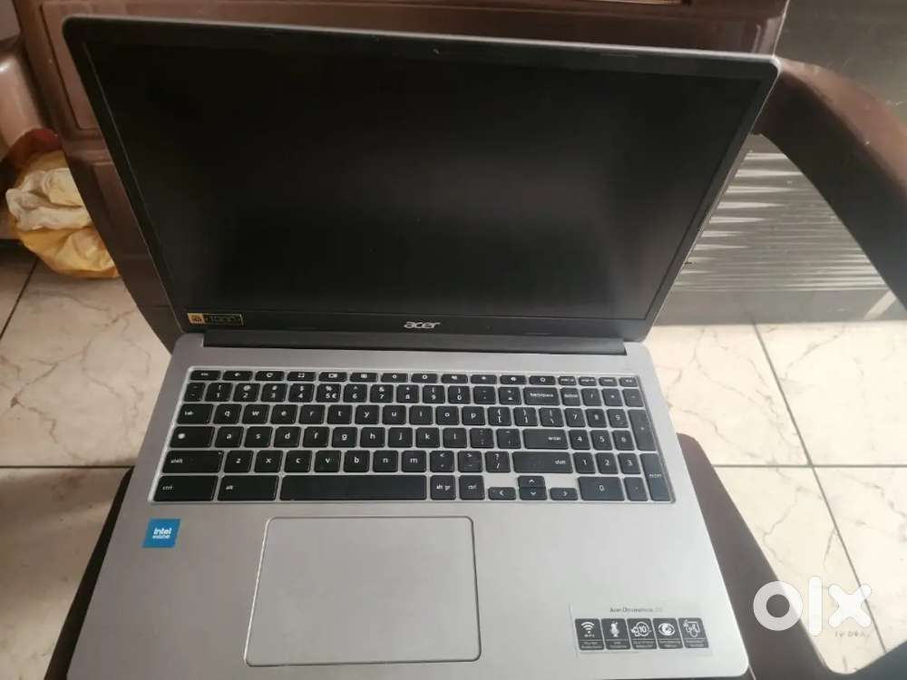 Acar laptop 315