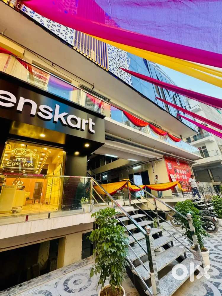 Prime Retail Shops in Noida - High Footfall Zone