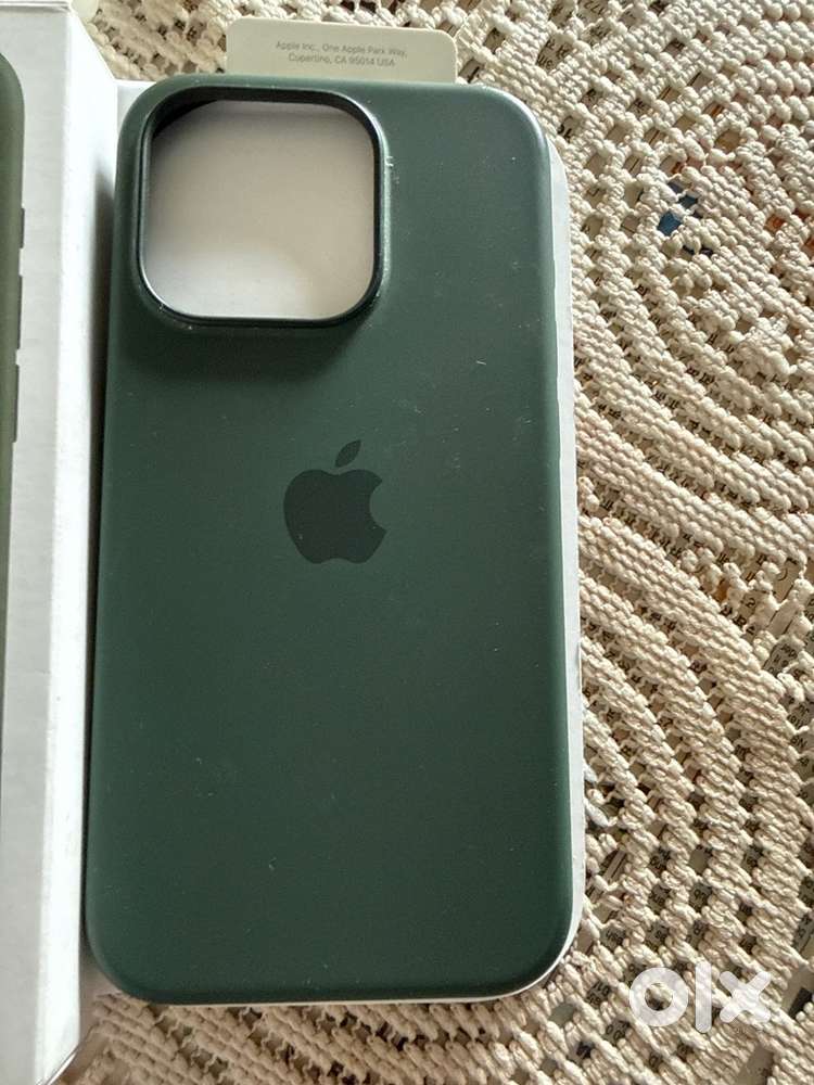 iPhone 15 Pro Silicon case Magsafe