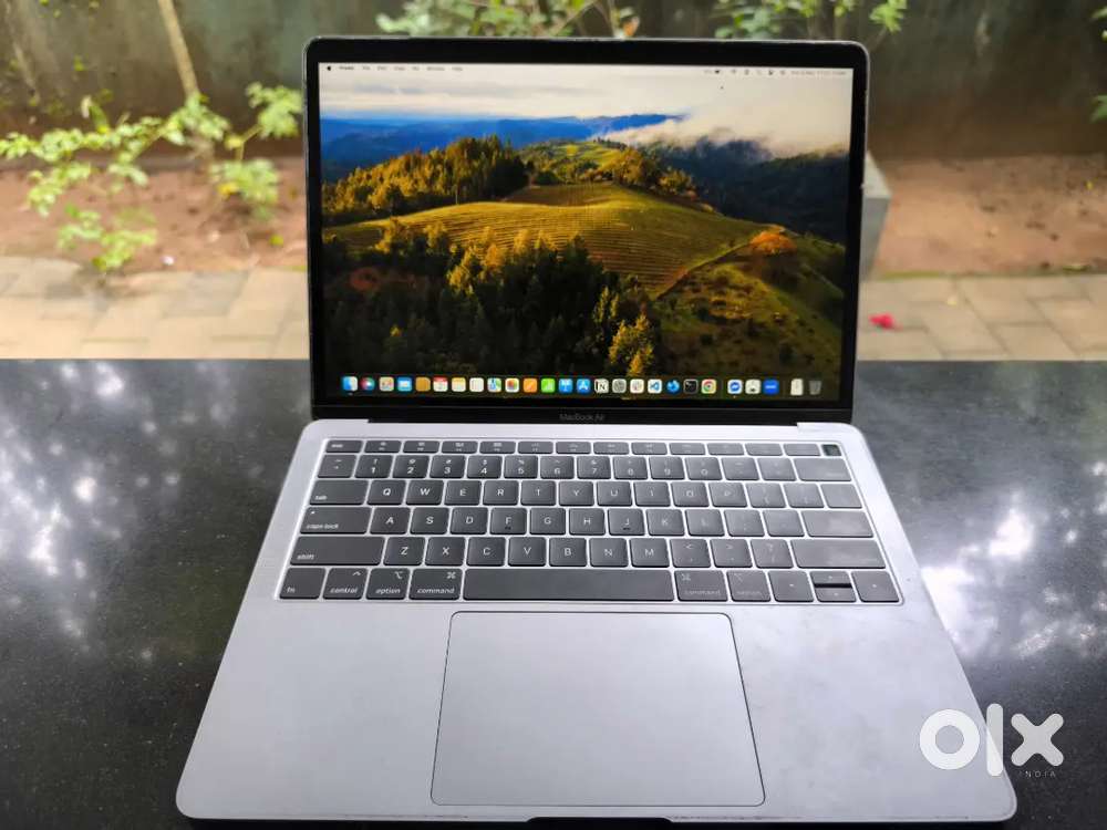 MacBook Air 2019 – 8GB RAM  256GB SSD  Excellent Condition