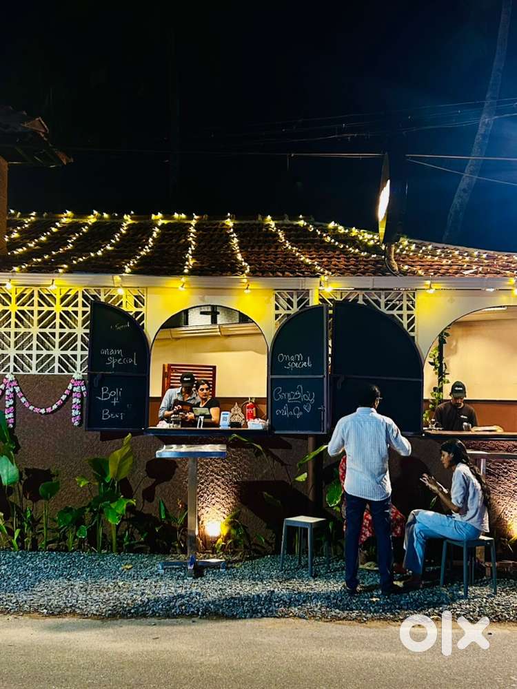 Waiter role for a new concept cafe in asramom