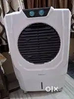 Selling 11 month old Bajaj Specter45 air cooler