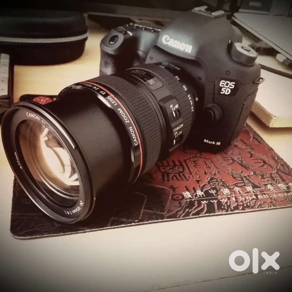Canon 5D Mark III with Lens 25-105