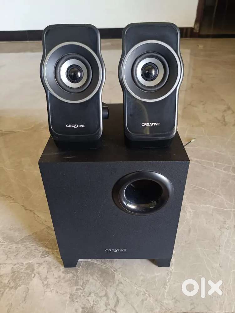 Creative 2.1 speakers with woofer