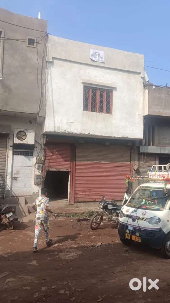 2000 sqft godown area for rent in 6 no parking transport ngr Gwalior