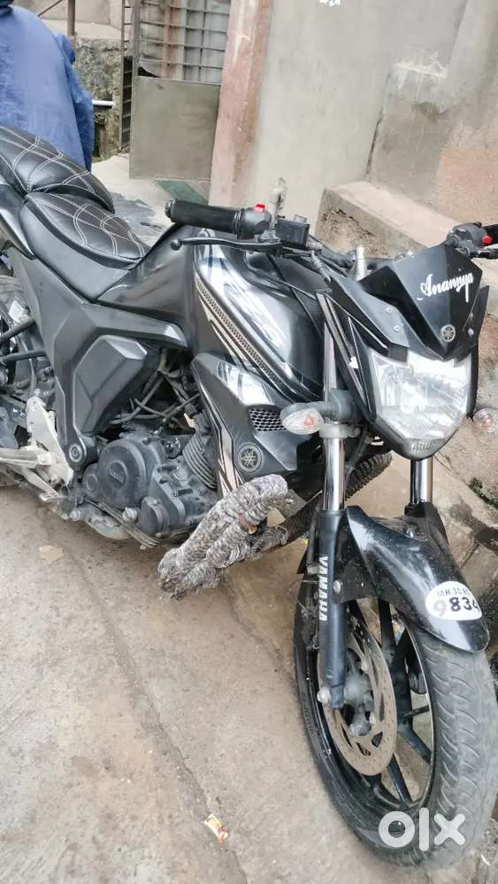 यामाहा एफजेड बाइक स्पोर्ट बाइक