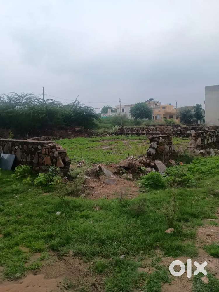 Medical college near convert plots East North facing 333 gaj