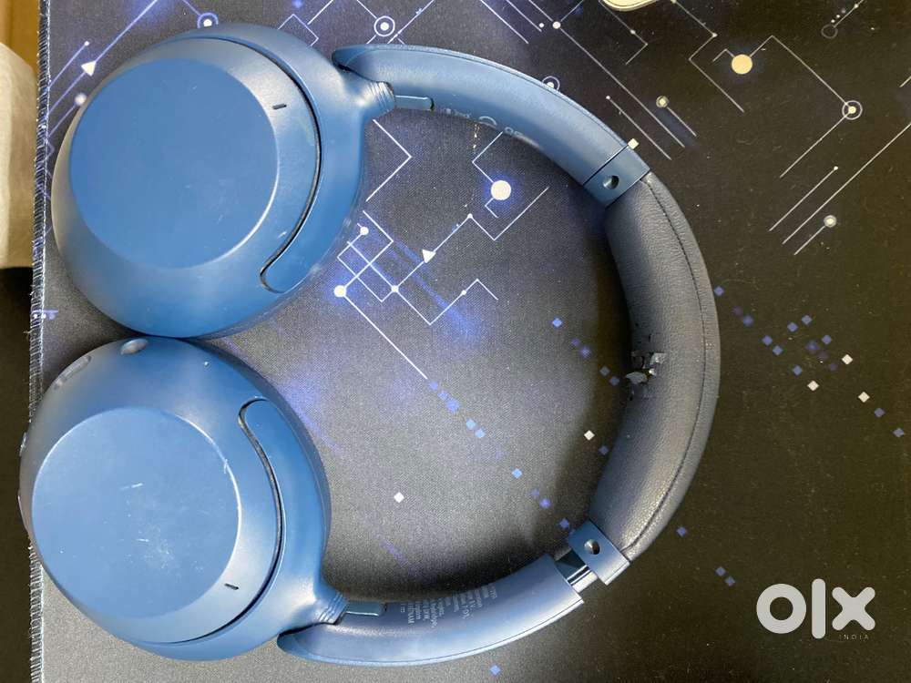 Sony xb910n