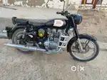 New condition, classic 350 , original parts and new tyre with orginal