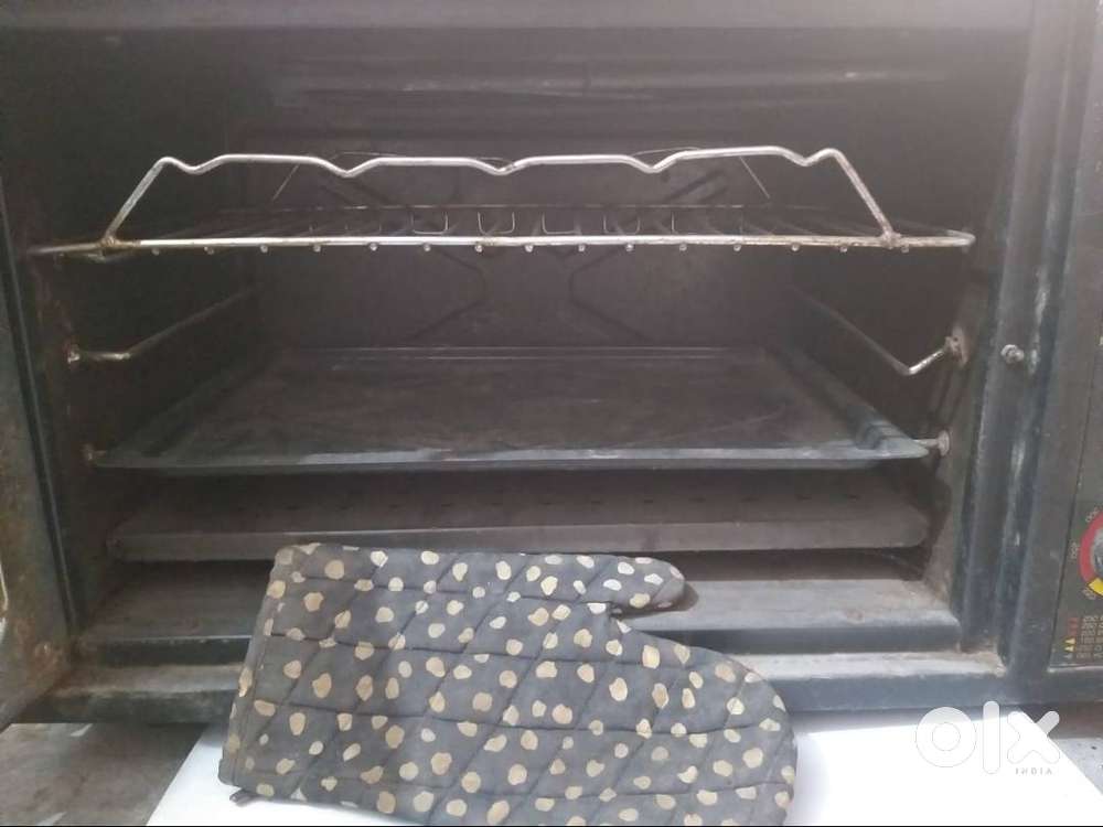 OTG OVEN IN WORKING CONDITION