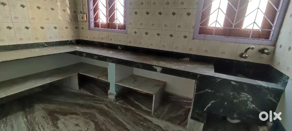 3bhk semifurnished