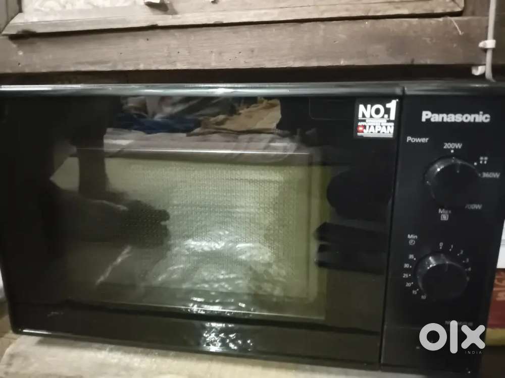 Microwave new condition 3 months old