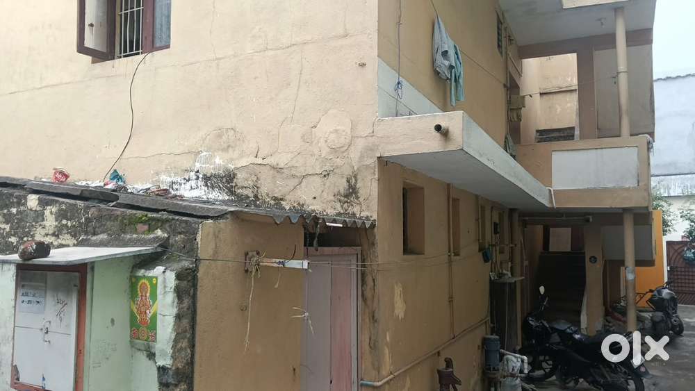 Bachelor room for rent