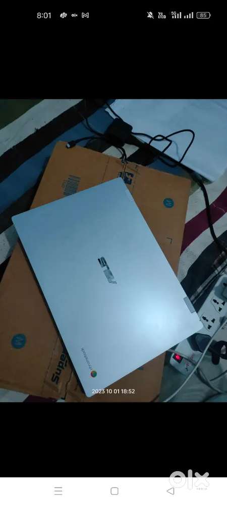 Asus Chromebook for Sale-With Original Brand Box  Excellent condition