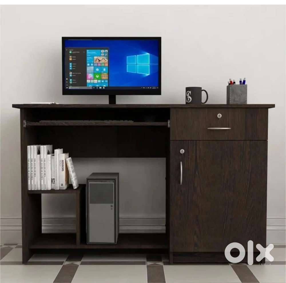 Brand new Computer Table