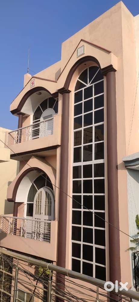 100 gaj house for sale in Milan Vihar