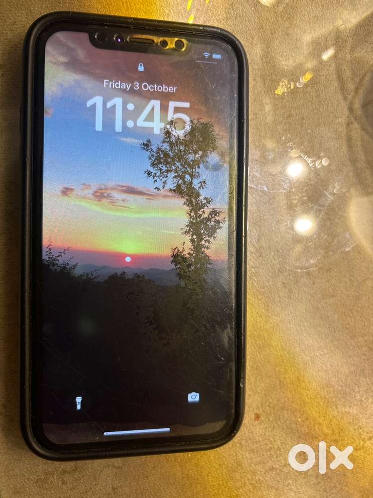 Iphone XR in good condition