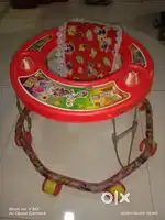 लहान मुलांची व मोठ्या मुलांची सायकल देणे