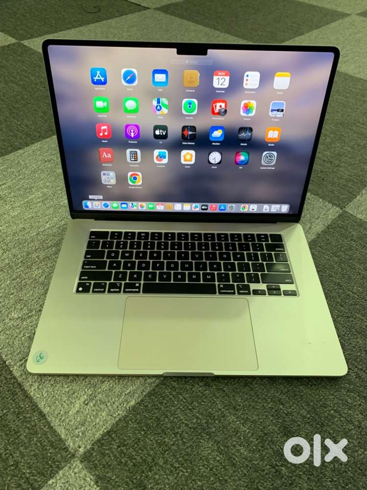 Apple MacBook Air M2 (15inch) 2023 8GB 256GB Warranty