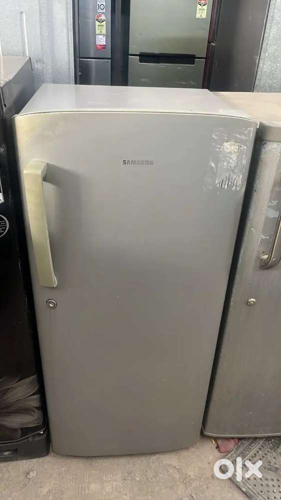 USED REFRIGERATOR AVAILABLE FOR SALE
