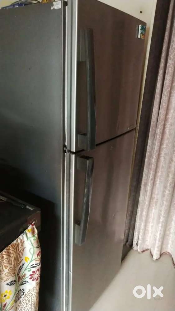 Samsung Double door refrigerator and washing machine for sale