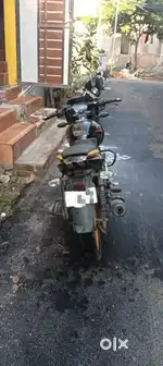 Pulsar 125