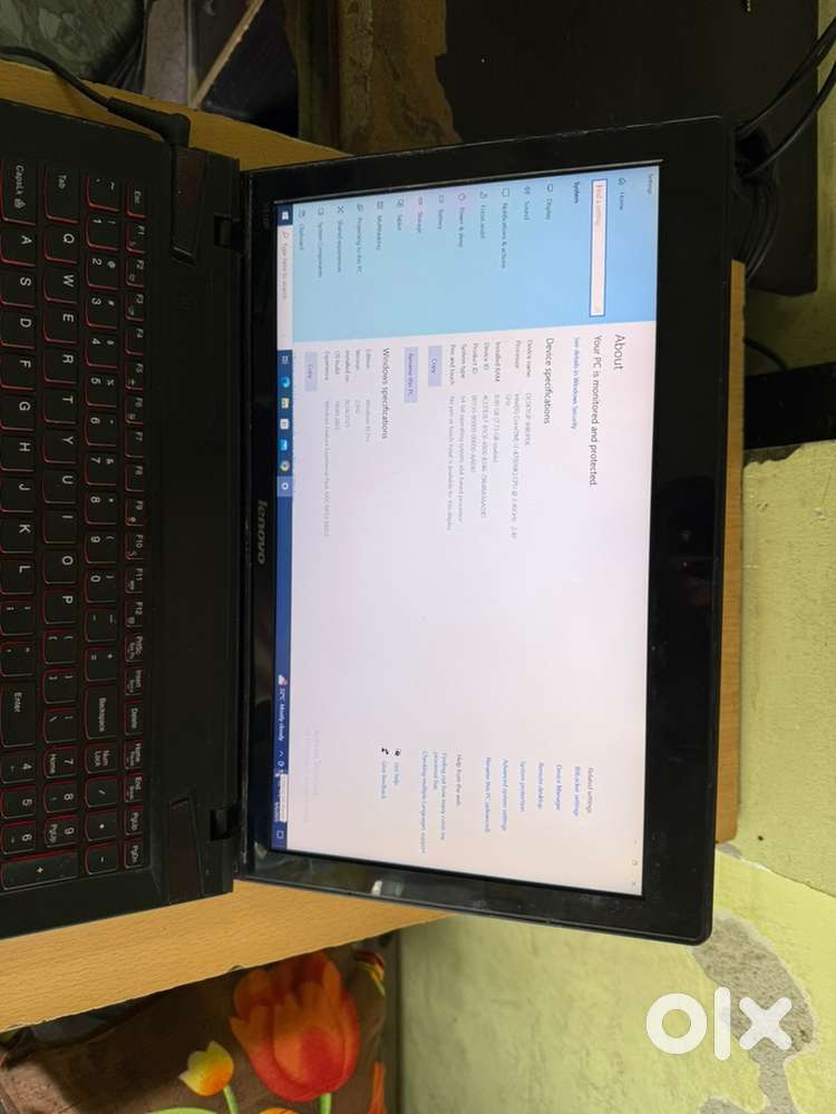 Lenovo core i7 ,4rth,8gb ram, 256gb ssd ,4gb Grafic card