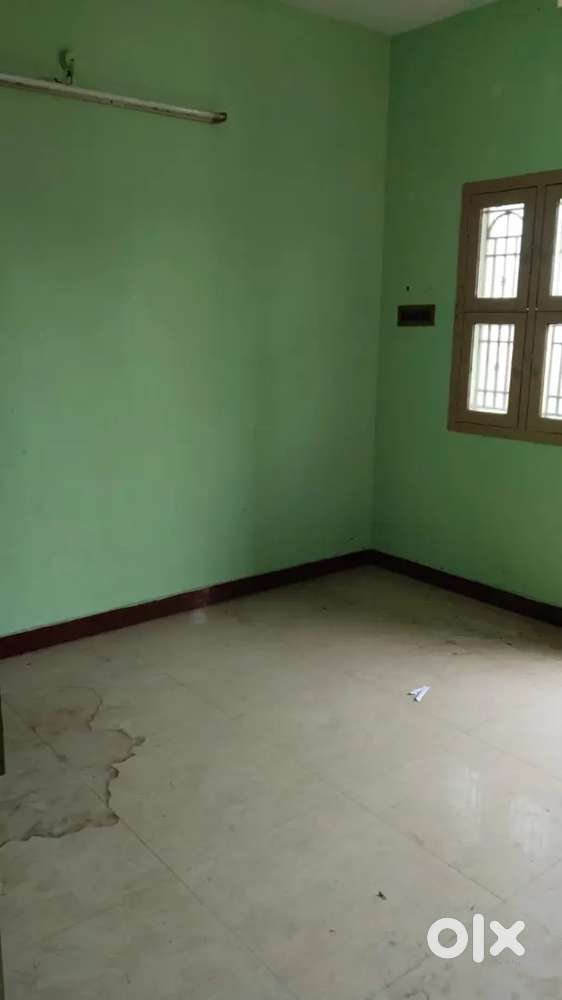 House for Rent at First Floor Located near Government Rajaji Hospital