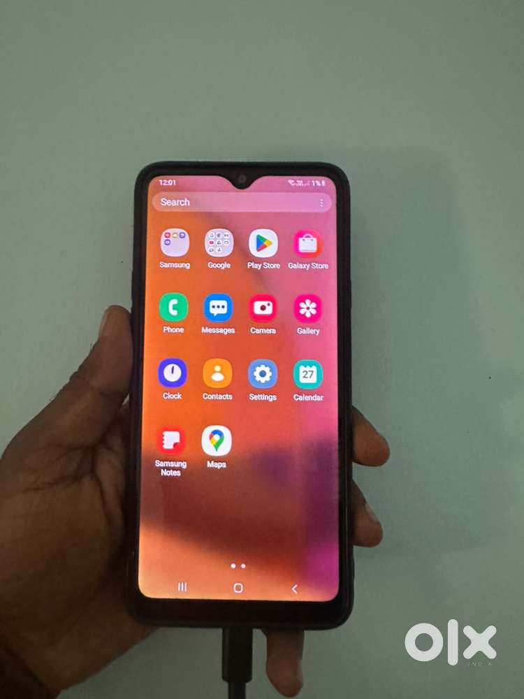 Samsung A20s