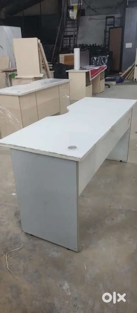OFFICE TABLES 5/2