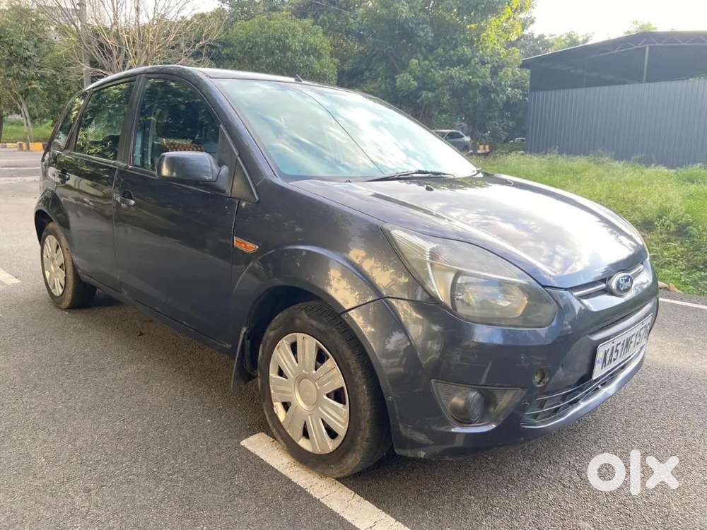 Ford Figo 2011 Petrol Titanium Good Condition with Airbags