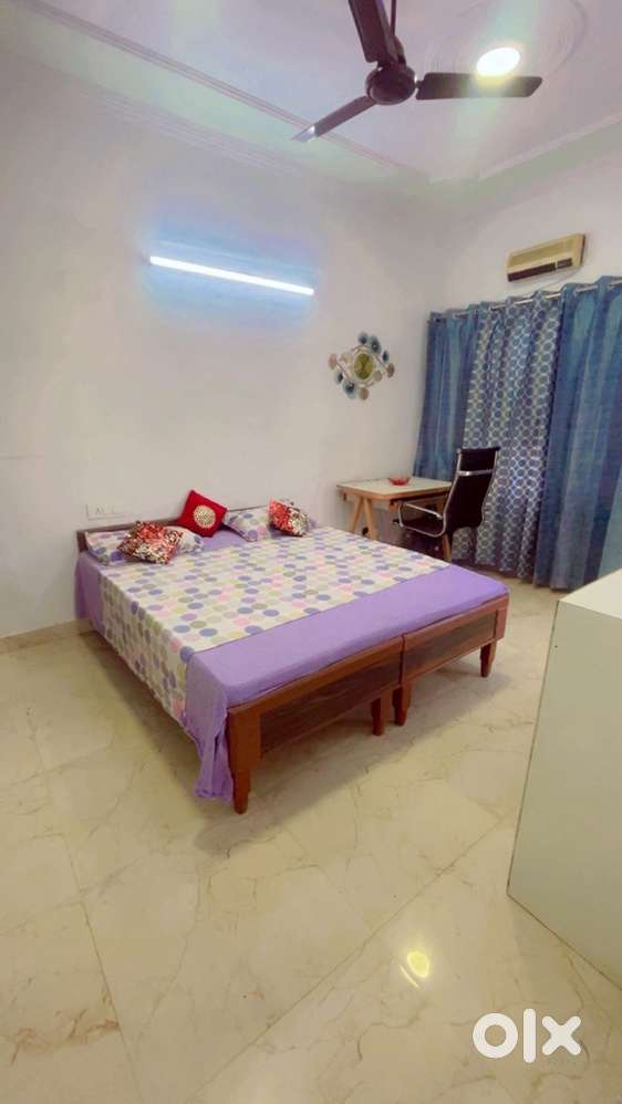 Fully furnished room only for boys