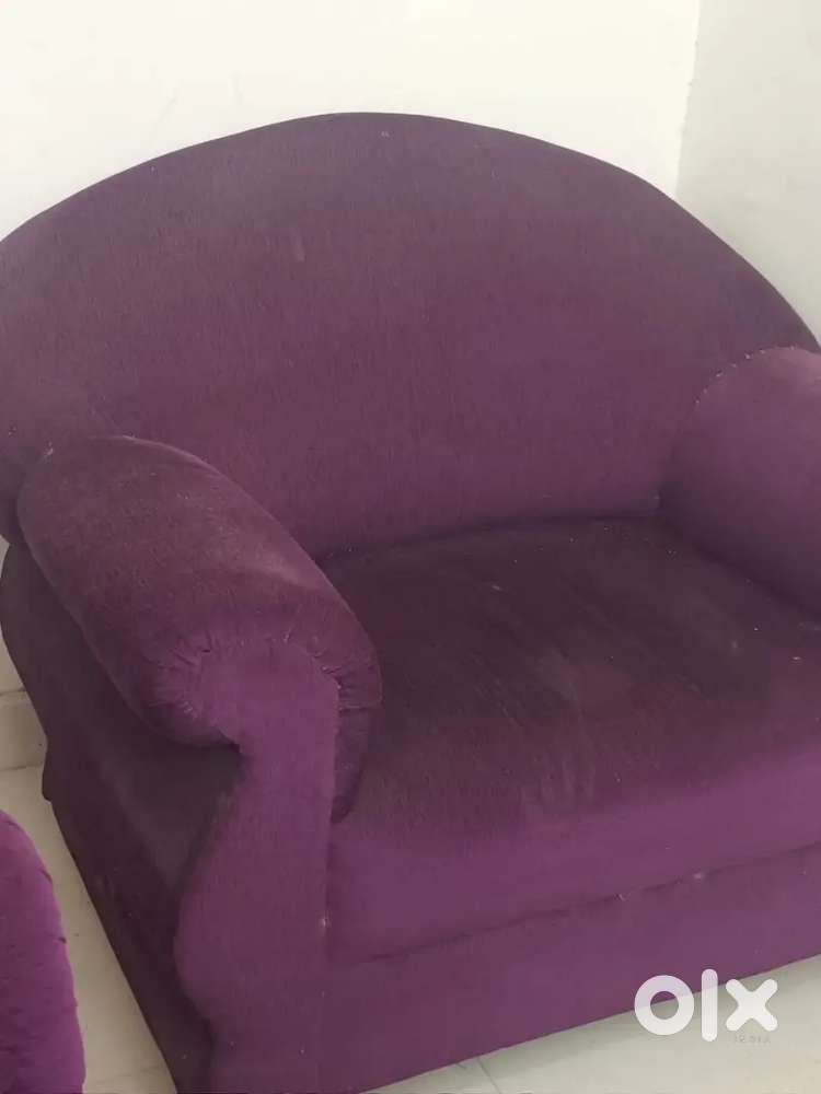 5 sitter sofa in good condition