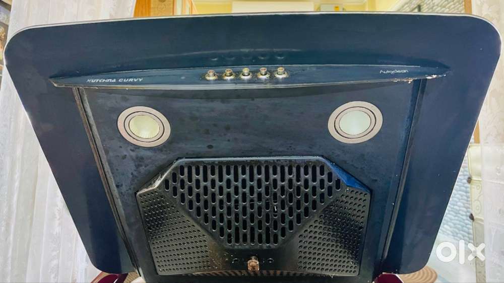 Efficient and Effective Auto-clean Kitchen Chimney