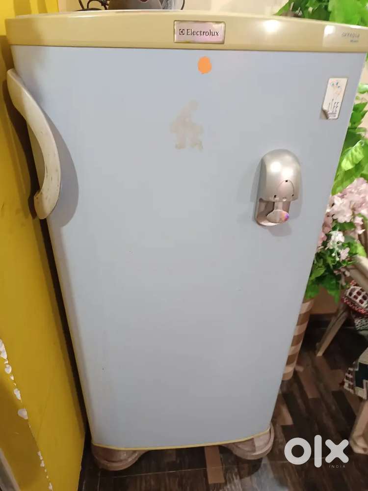 Electrolux Oxyaqva ER 200A single door