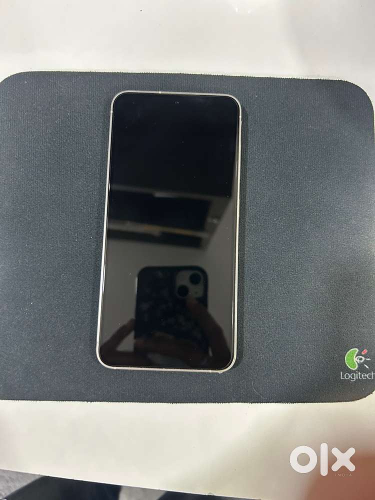 3 month old Phone, Galaxy S24 , 256 GB , 8gb ram